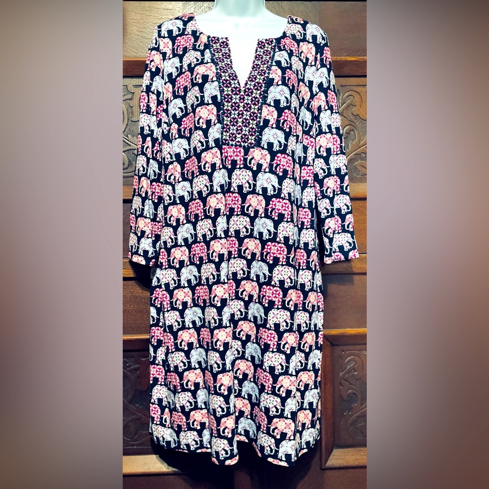 NWOT Crown&Ivy Dress 3/4 sleeves
